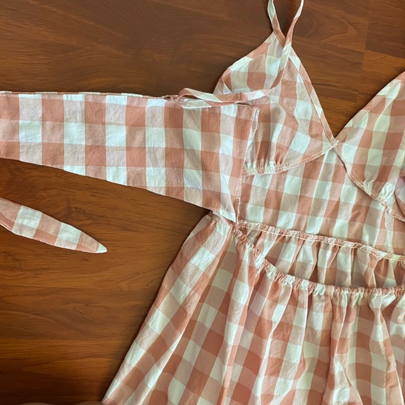 SHEIN. BARBIE INSPIRED DRESS. MIDI. MEDIUM - Picture 3 of 6